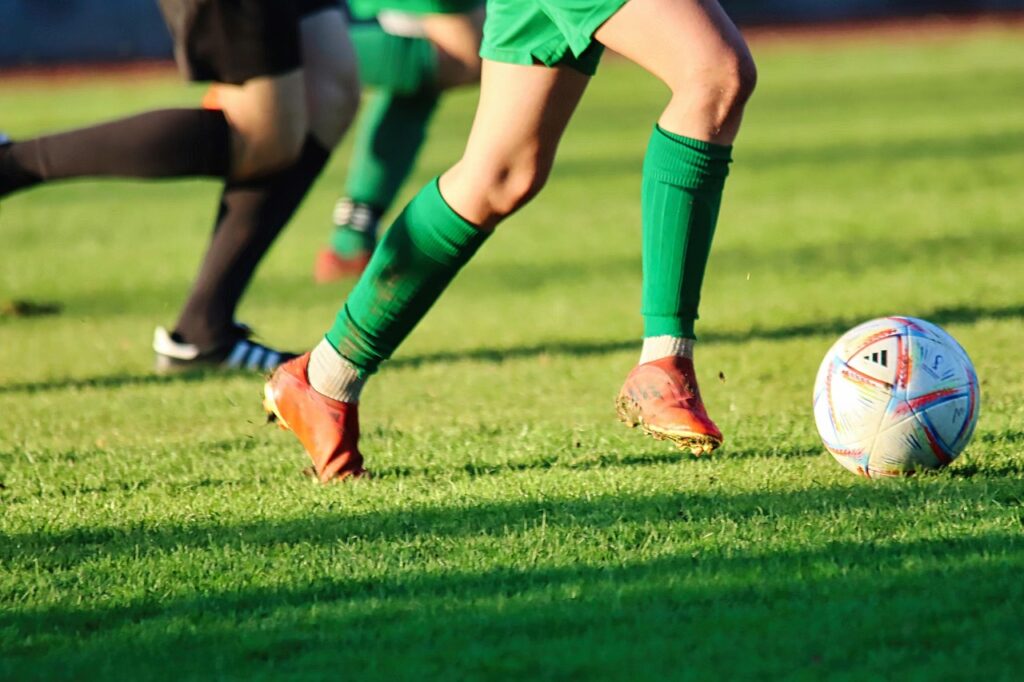 女子サッカーにおける膝の予防トレーニング方法は？