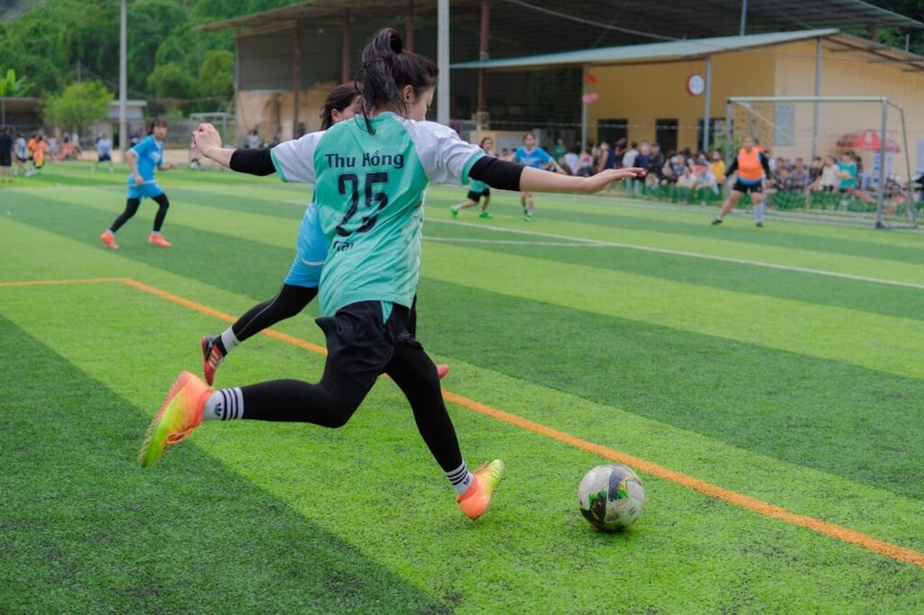 男子サッカーにおける膝の予防に効果的なストレッチは？